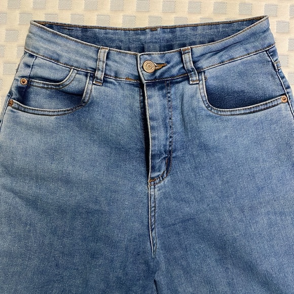✨Jeans✨ - Picture 5 of 7